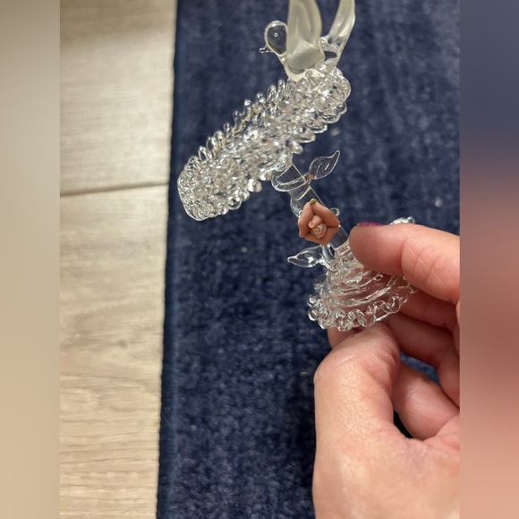 Glass Bird on Birdbath w/ Pink Rose No chips/cracks very Good Condition - Picture 1 of 7